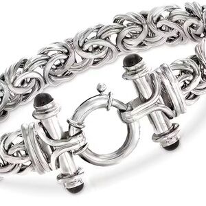 Great 925 Silver round Byzantine Bracelet with circle closure.  Size 8”.